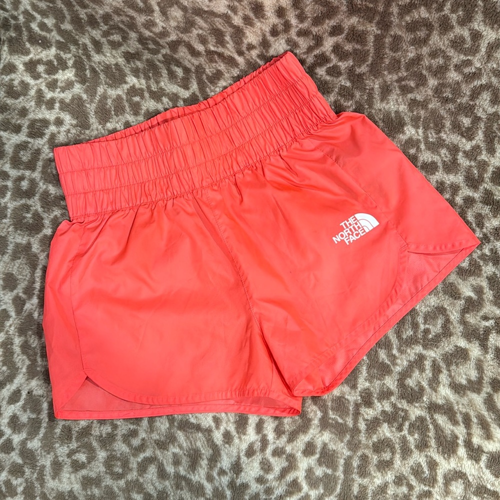 Girls  s/p 7/8 North Face shorts